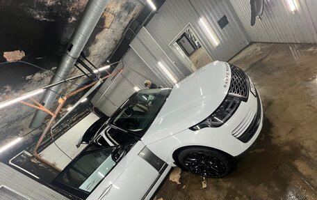 Land Rover Range Rover IV рестайлинг, 2019 год, 9 750 000 рублей, 4 фотография