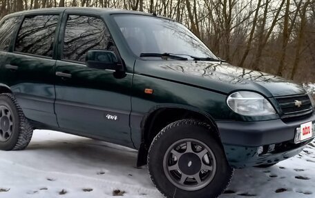 Chevrolet Niva I рестайлинг, 2005 год, 480 000 рублей, 1 фотография