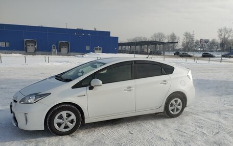 Toyota Prius, 2012 год, 1 380 000 рублей, 6 фотография