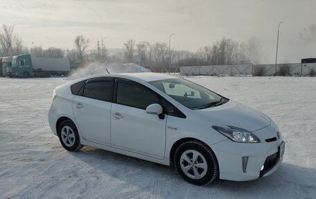 Toyota Prius, 2012 год, 1 380 000 рублей, 8 фотография