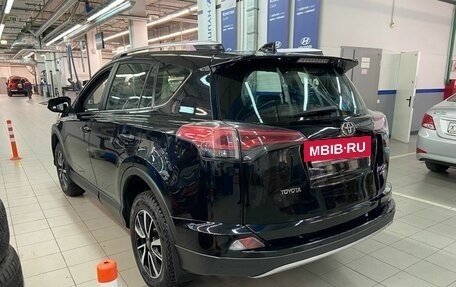 Toyota RAV4, 2018 год, 2 587 000 рублей, 6 фотография