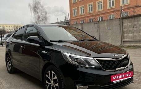 KIA Rio III рестайлинг, 2015 год, 850 000 рублей, 2 фотография