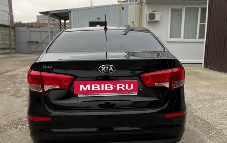 KIA Rio III рестайлинг, 2015 год, 850 000 рублей, 6 фотография