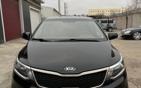 KIA Rio III рестайлинг, 2015 год, 850 000 рублей, 3 фотография