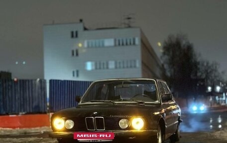 BMW 5 серия, 1986 год, 230 000 рублей, 12 фотография