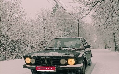 BMW 5 серия, 1986 год, 230 000 рублей, 4 фотография