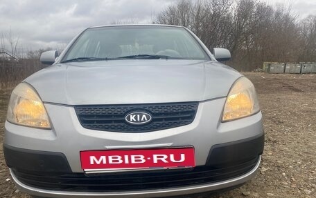 KIA Rio II, 2005 год, 580 000 рублей, 1 фотография