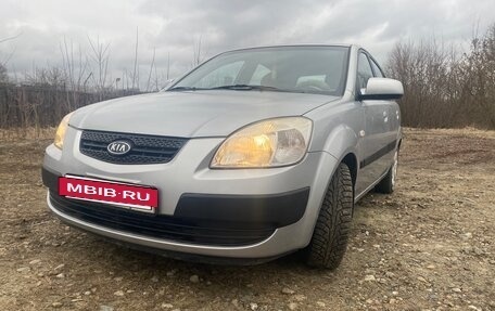 KIA Rio II, 2005 год, 580 000 рублей, 2 фотография