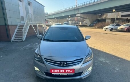 Hyundai Solaris II рестайлинг, 2014 год, 880 000 рублей, 7 фотография