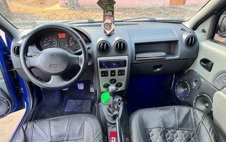 Renault Logan I, 2006 год, 450 000 рублей, 10 фотография