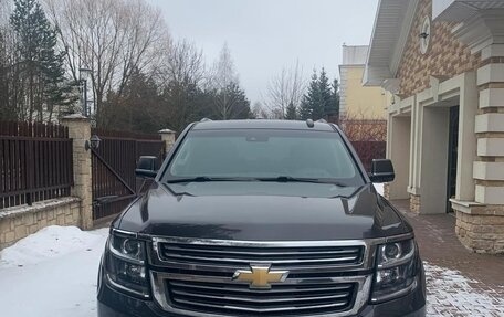 Chevrolet Tahoe IV, 2017 год, 12 000 000 рублей, 3 фотография