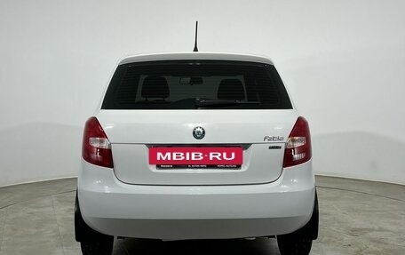 Skoda Fabia II, 2012 год, 625 000 рублей, 3 фотография