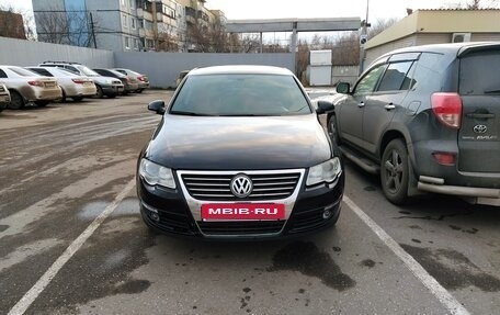 Volkswagen Passat B6, 2008 год, 645 000 рублей, 2 фотография