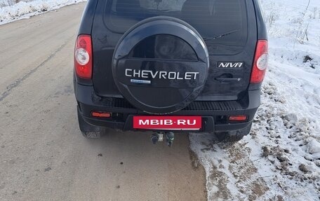 Chevrolet Niva I рестайлинг, 2010 год, 670 000 рублей, 4 фотография