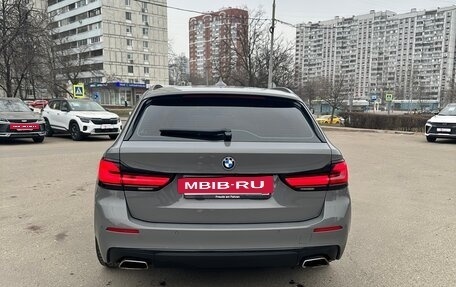 BMW 5 серия, 2021 год, 5 950 000 рублей, 4 фотография