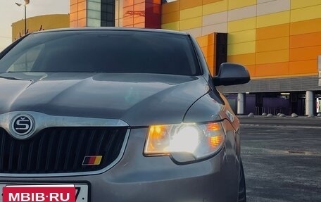 Skoda Superb III рестайлинг, 2012 год, 1 300 000 рублей, 5 фотография