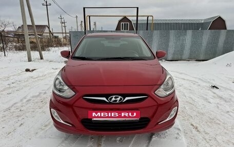 Hyundai Solaris II рестайлинг, 2012 год, 910 000 рублей, 8 фотография