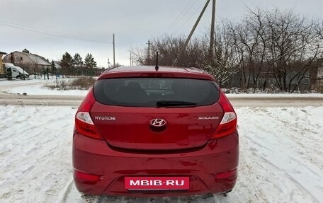 Hyundai Solaris II рестайлинг, 2012 год, 910 000 рублей, 5 фотография