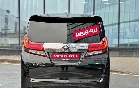 Toyota Alphard III, 2017 год, 4 350 000 рублей, 5 фотография