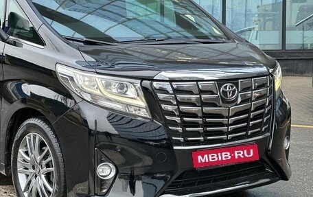 Toyota Alphard III, 2017 год, 4 350 000 рублей, 29 фотография