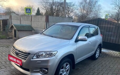 Toyota RAV4, 2010 год, 1 415 000 рублей, 3 фотография