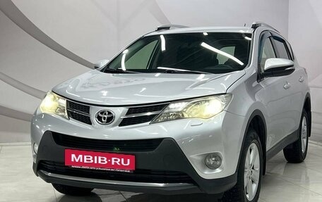 Toyota RAV4, 2014 год, 1 698 000 рублей, 2 фотография