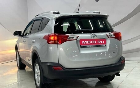 Toyota RAV4, 2014 год, 1 698 000 рублей, 10 фотография