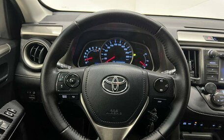 Toyota RAV4, 2014 год, 1 698 000 рублей, 21 фотография