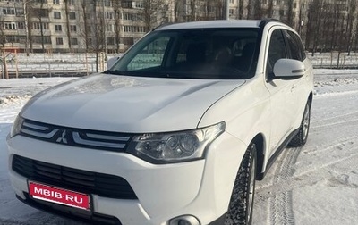 Mitsubishi Outlander III рестайлинг 3, 2013 год, 1 500 000 рублей, 1 фотография