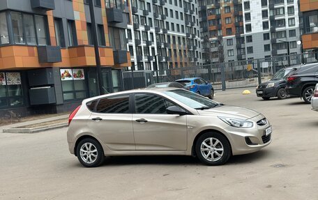 Hyundai Solaris II рестайлинг, 2014 год, 760 000 рублей, 1 фотография