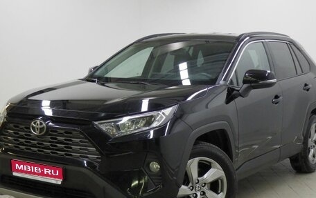 Toyota RAV4, 2021 год, 3 550 000 рублей, 1 фотография