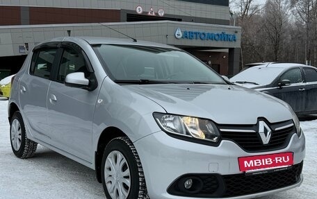 Renault Sandero II рестайлинг, 2018 год, 960 000 рублей, 8 фотография