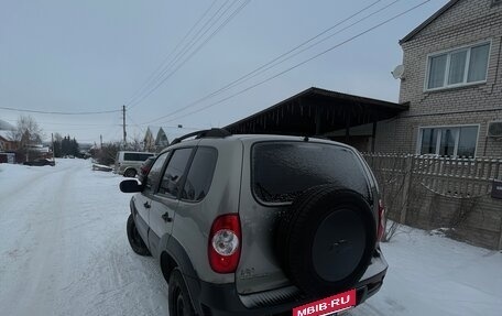 Chevrolet Niva I рестайлинг, 2011 год, 490 000 рублей, 10 фотография