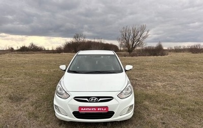 Hyundai Solaris II рестайлинг, 2011 год, 1 000 000 рублей, 1 фотография