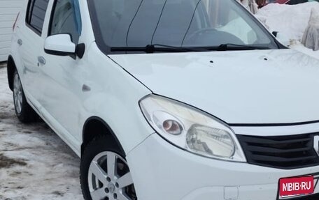 Renault Sandero I, 2012 год, 480 000 рублей, 1 фотография