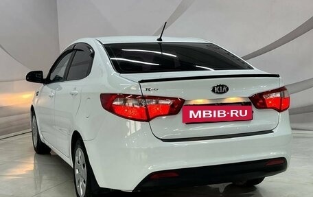 KIA Rio III рестайлинг, 2013 год, 930 000 рублей, 10 фотография