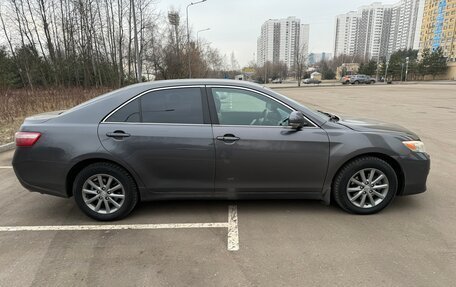 Toyota Camry, 2010 год, 1 250 000 рублей, 6 фотография