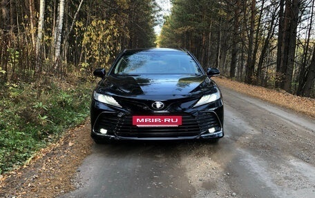 Toyota Camry, 2021 год, 4 520 000 рублей, 2 фотография