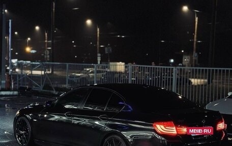 BMW 5 серия, 2010 год, 2 200 000 рублей, 2 фотография