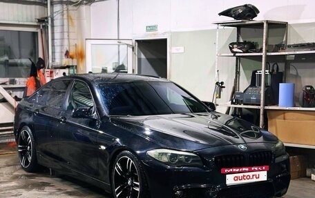 BMW 5 серия, 2010 год, 2 200 000 рублей, 8 фотография