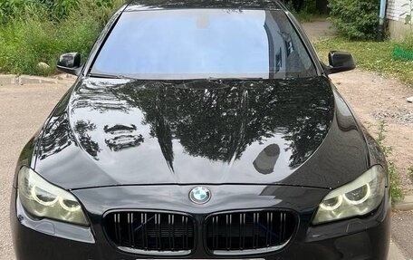 BMW 5 серия, 2010 год, 2 200 000 рублей, 12 фотография