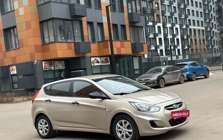 Hyundai Solaris II рестайлинг, 2014 год, 760 000 рублей, 5 фотография