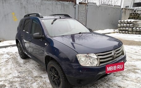 Renault Duster I рестайлинг, 2014 год, 950 000 рублей, 2 фотография