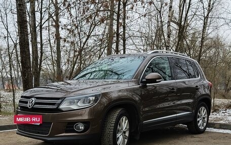 Volkswagen Tiguan I, 2015 год, 1 540 000 рублей, 3 фотография