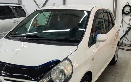 Honda Fit III, 2006 год, 550 000 рублей, 3 фотография