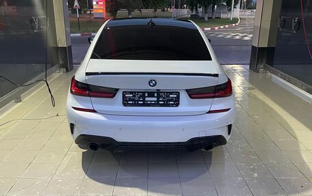 BMW 3 серия, 2019 год, 4 850 000 рублей, 16 фотография