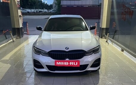 BMW 3 серия, 2019 год, 4 850 000 рублей, 15 фотография