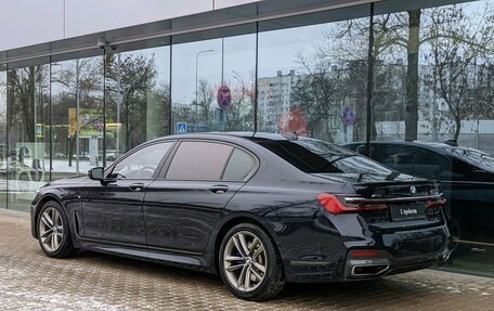 BMW 7 серия, 2019 год, 6 300 000 рублей, 3 фотография