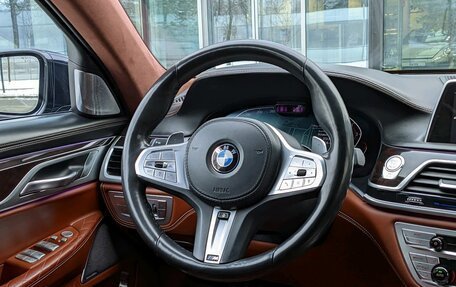 BMW 7 серия, 2019 год, 6 300 000 рублей, 21 фотография