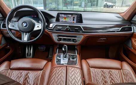 BMW 7 серия, 2019 год, 6 300 000 рублей, 20 фотография